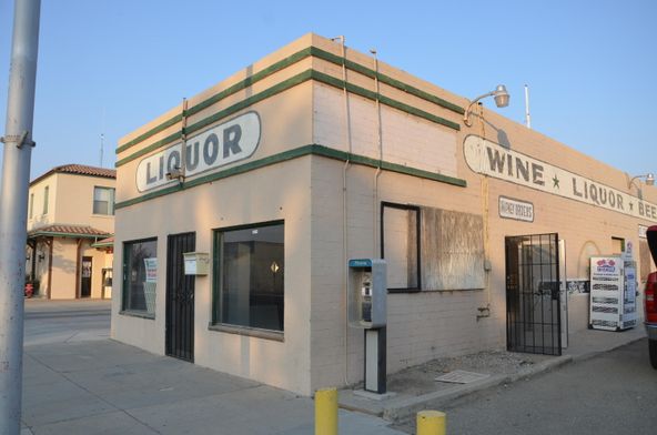 1049 Chittenden Ave, Corcoran, CA 93212